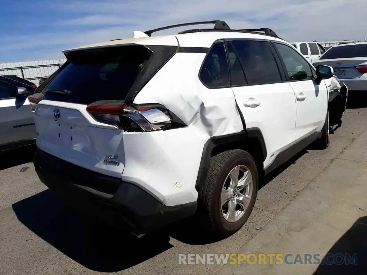 4 Photograph of a damaged car 4T3RWRFV9MU023498 TOYOTA RAV4 2021