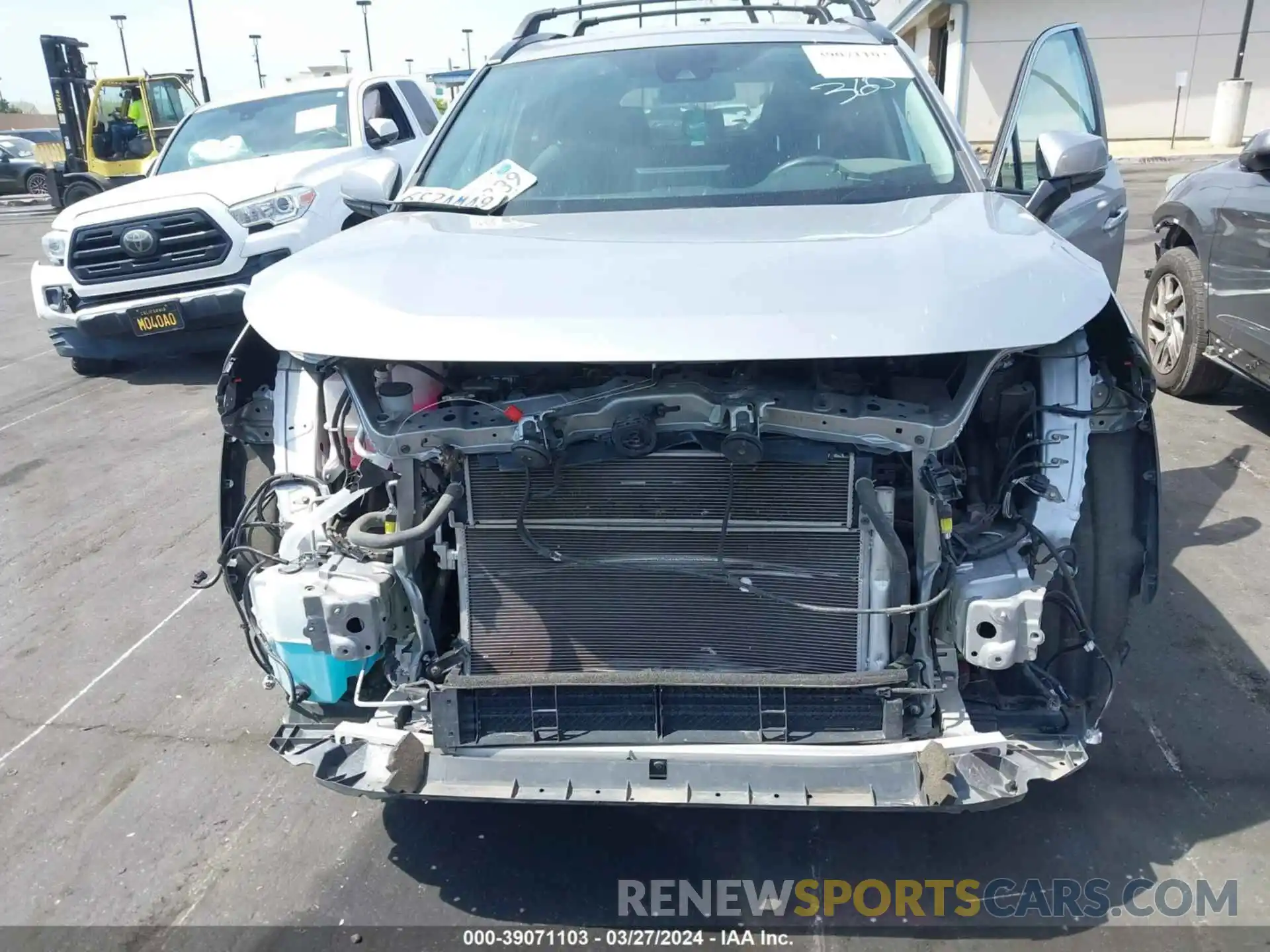 6 Photograph of a damaged car 4T3RWRFVXMU013031 TOYOTA RAV4 2021