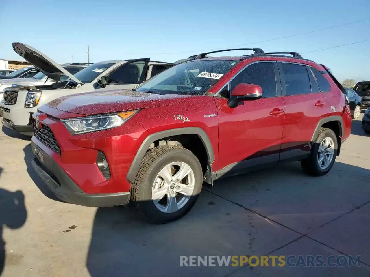 1 Photograph of a damaged car 4T3RWRFVXMU017984 TOYOTA RAV4 2021