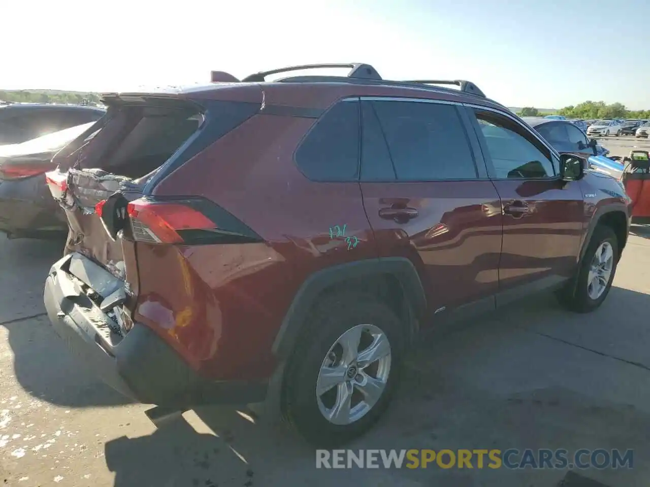 3 Photograph of a damaged car 4T3RWRFVXMU017984 TOYOTA RAV4 2021