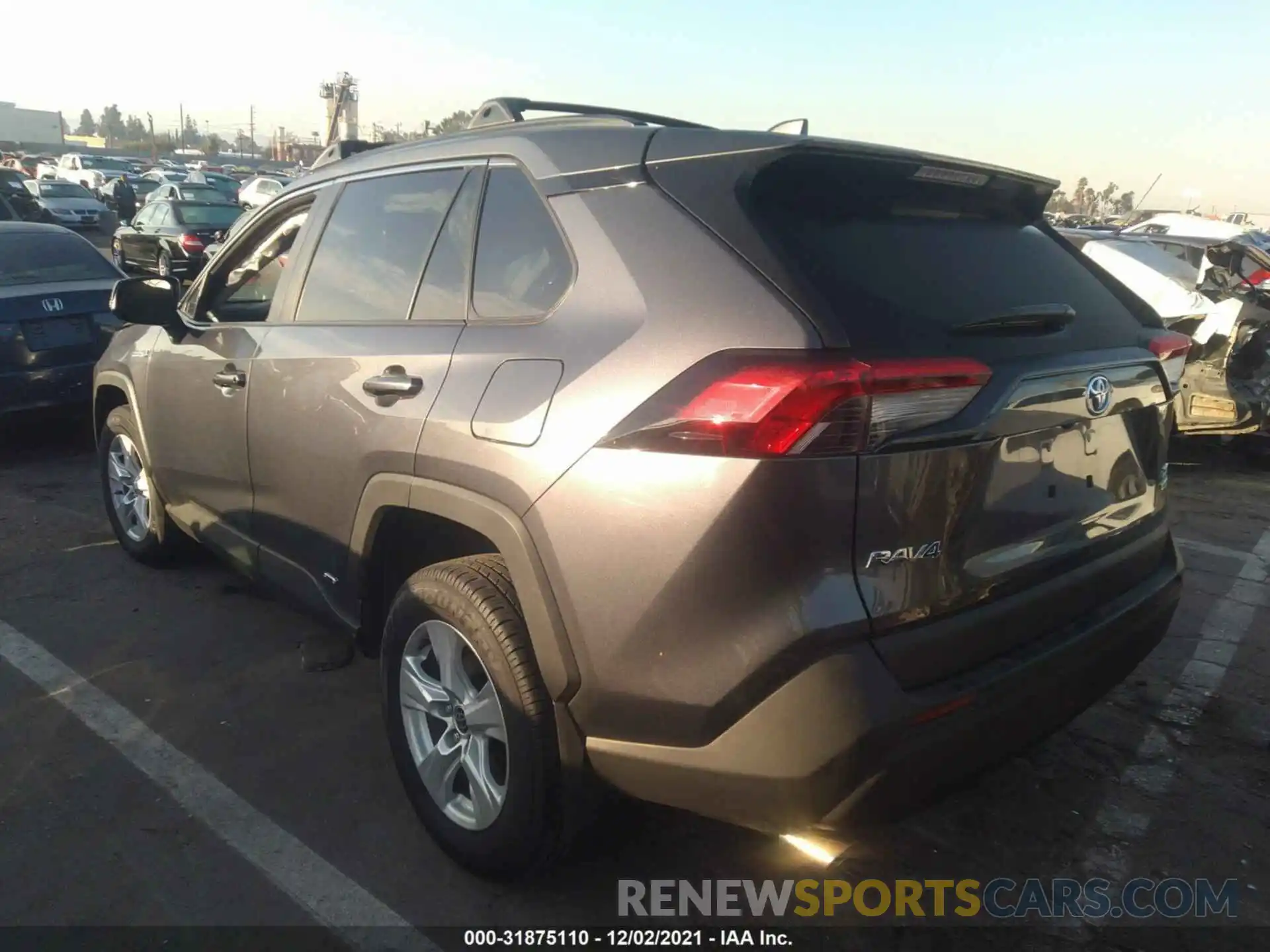 3 Фотография поврежденного автомобиля 4T3RWRFVXMU022764 TOYOTA RAV4 2021