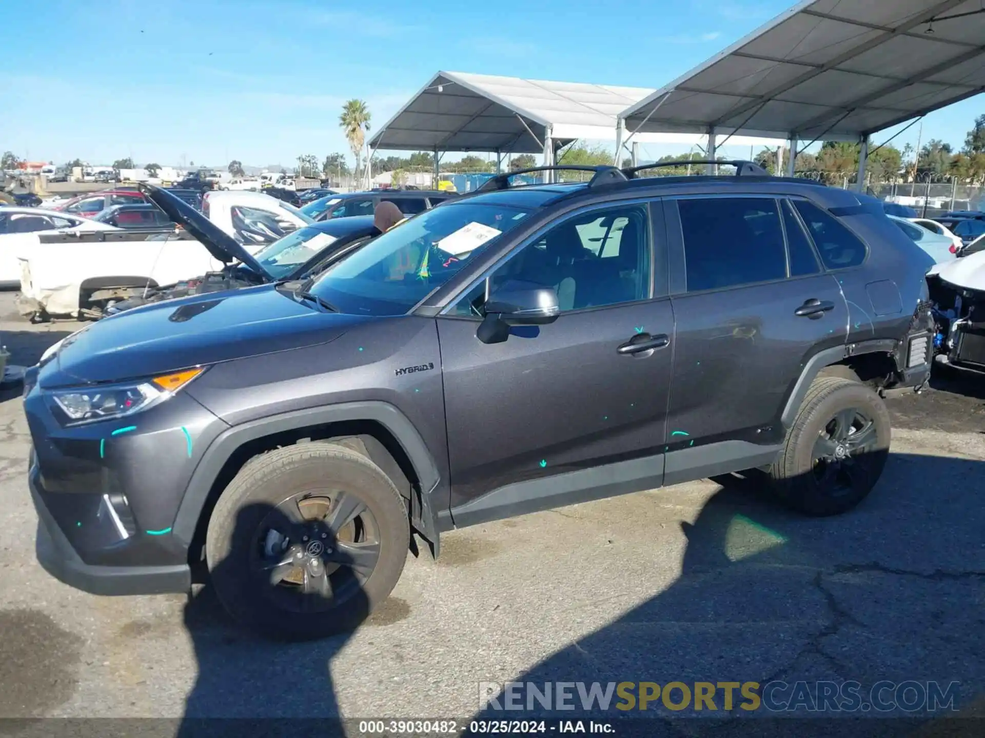 15 Photograph of a damaged car 4T3RWRFVXMU040763 TOYOTA RAV4 2021