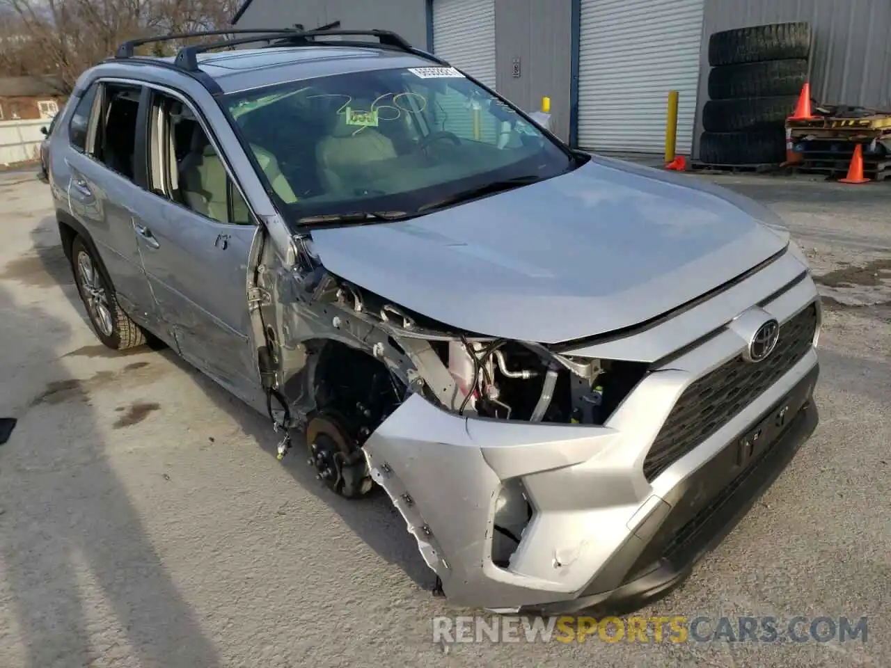 9 Photograph of a damaged car JTMA1RFV0MJ039647 TOYOTA RAV4 2021