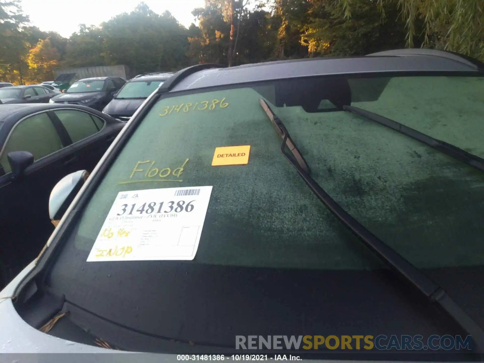 12 Photograph of a damaged car JTMA1RFV1MD532428 TOYOTA RAV4 2021