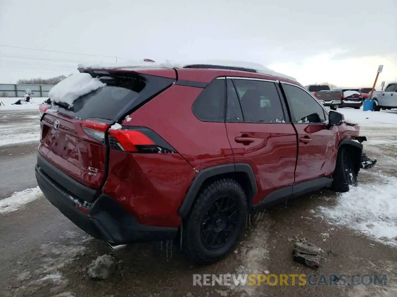 4 Photograph of a damaged car JTMA1RFV5MD073548 TOYOTA RAV4 2021