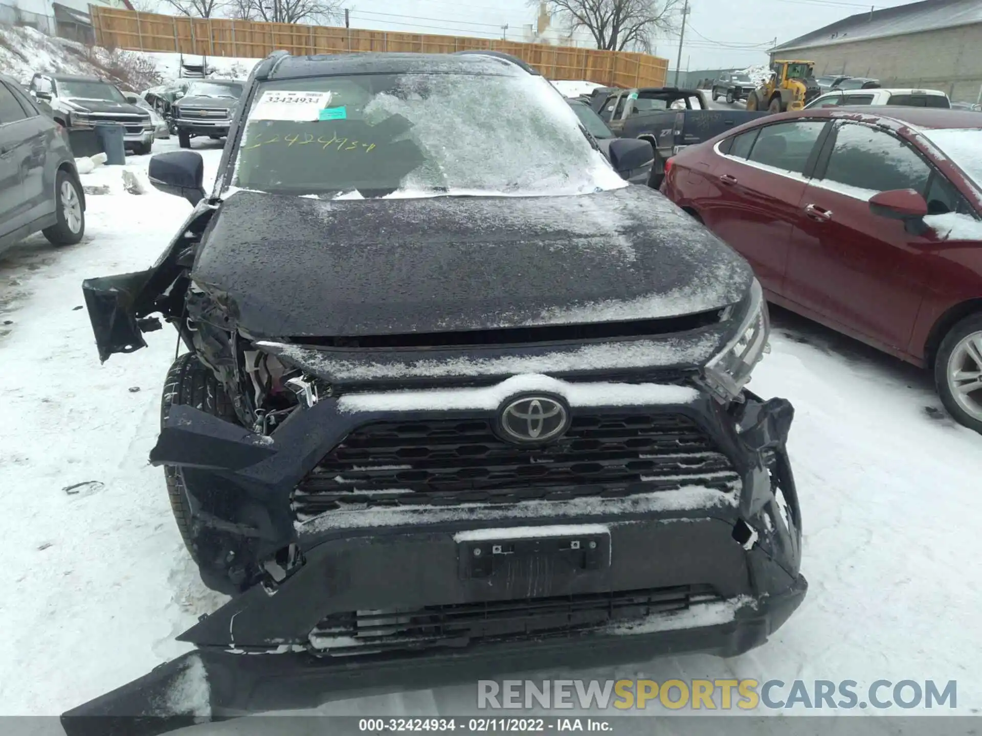 6 Photograph of a damaged car JTMA1RFV6MD072294 TOYOTA RAV4 2021