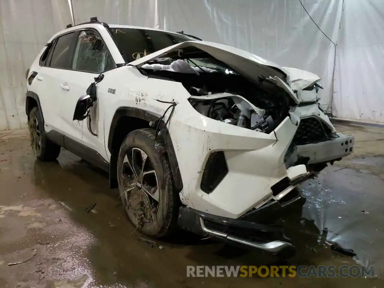 1 Photograph of a damaged car JTMAB3FV2MD018825 TOYOTA RAV4 2021