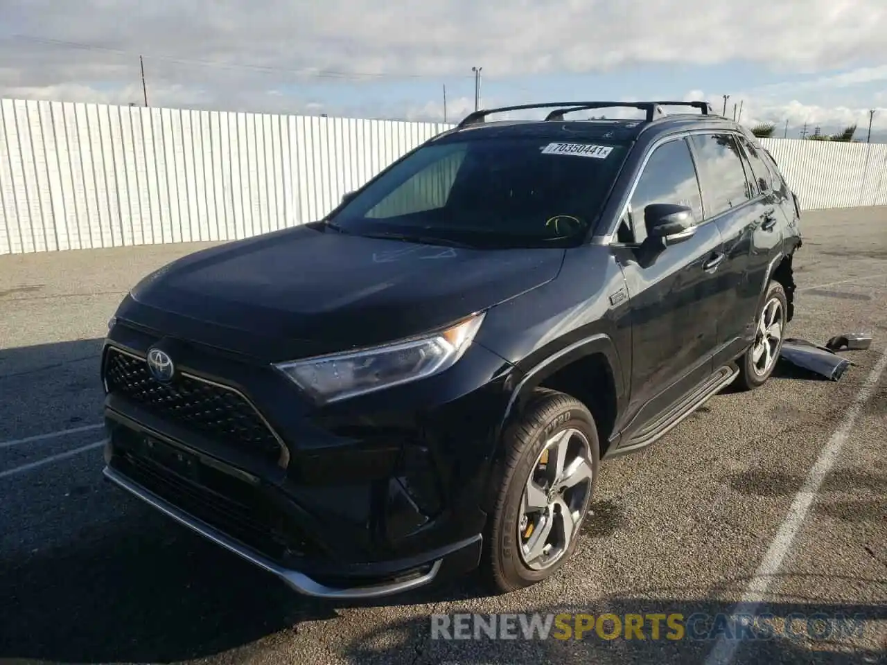 2 Photograph of a damaged car JTMAB3FV2MD060492 TOYOTA RAV4 2021