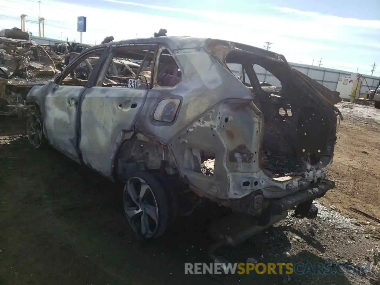 3 Photograph of a damaged car JTMAB3FV3MD030434 TOYOTA RAV4 2021