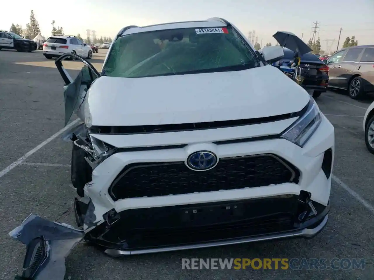 5 Photograph of a damaged car JTMAB3FV4MD033861 TOYOTA RAV4 2021