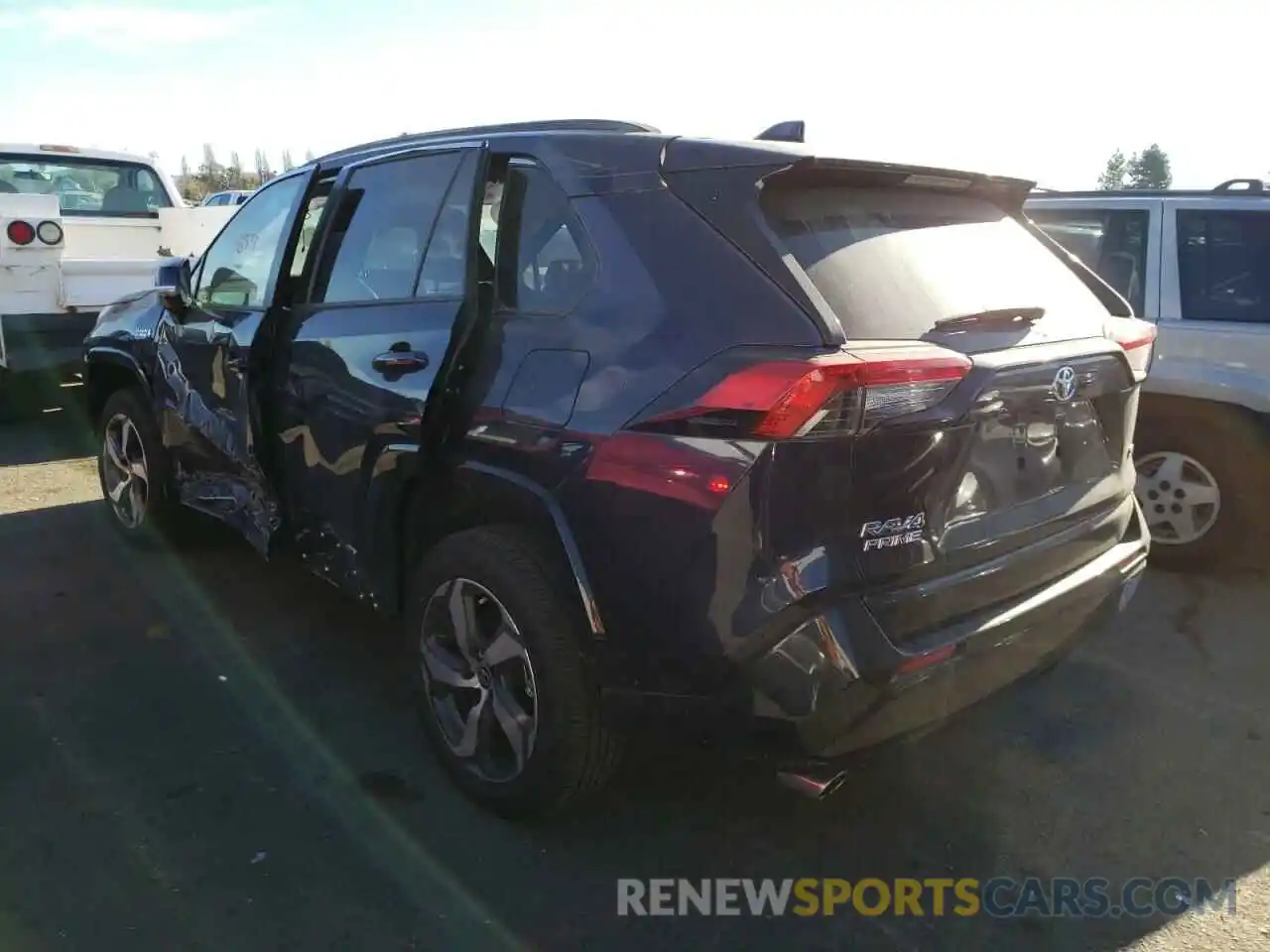 3 Photograph of a damaged car JTMAB3FV5MD006653 TOYOTA RAV4 2021