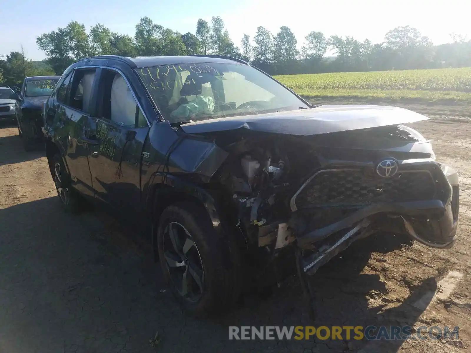 1 Photograph of a damaged car JTMAB3FV6MD006984 TOYOTA RAV4 2021