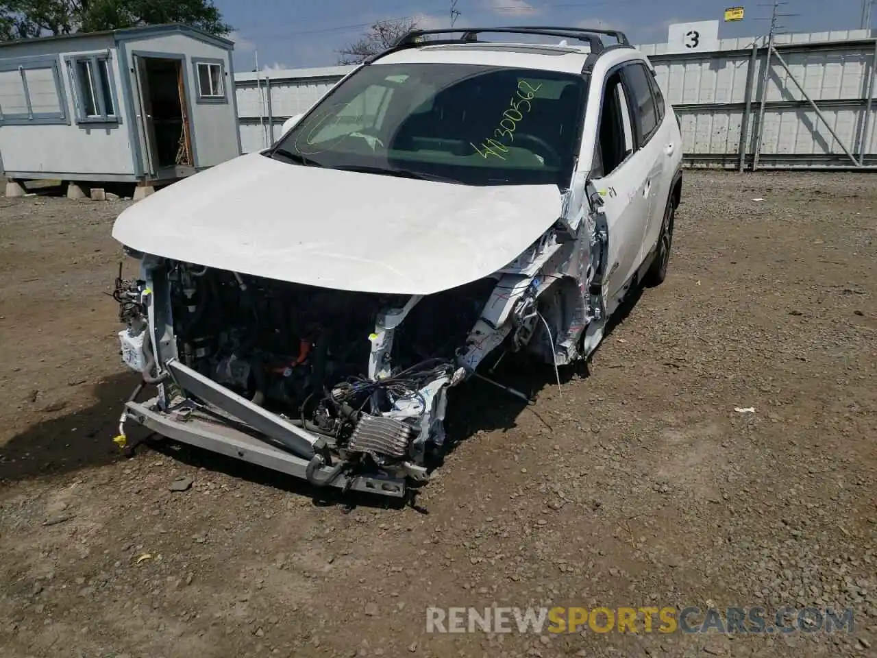 2 Photograph of a damaged car JTMAB3FV6MD032596 TOYOTA RAV4 2021