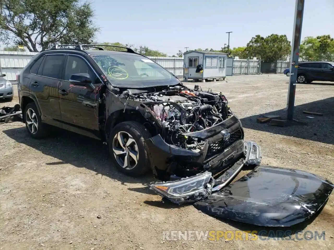 1 Photograph of a damaged car JTMAB3FV6MD059183 TOYOTA RAV4 2021