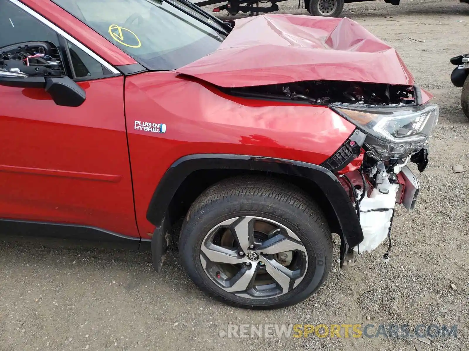 9 Photograph of a damaged car JTMAB3FV7MD024622 TOYOTA RAV4 2021