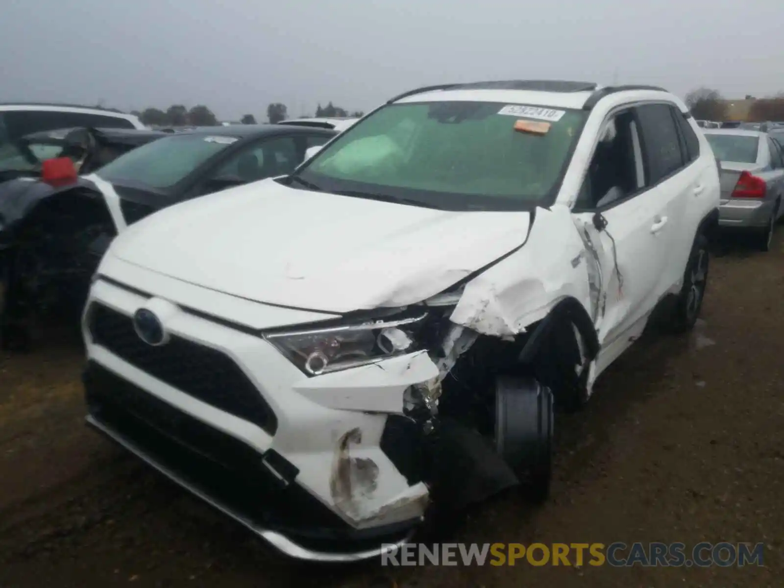 2 Photograph of a damaged car JTMAB3FV8MD001673 TOYOTA RAV4 2021