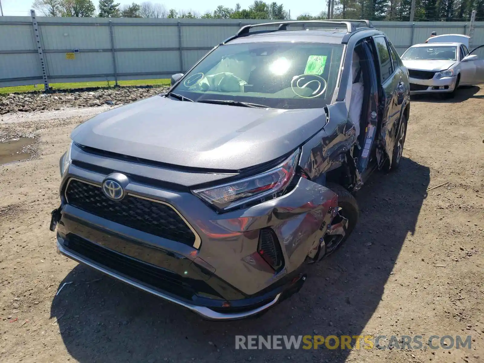 2 Photograph of a damaged car JTMAB3FV8MD032521 TOYOTA RAV4 2021