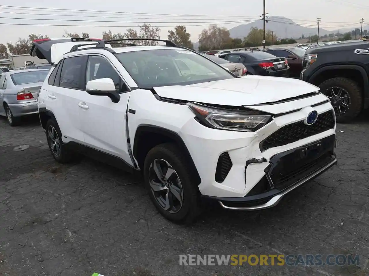 1 Photograph of a damaged car JTMAB3FV8MD057158 TOYOTA RAV4 2021