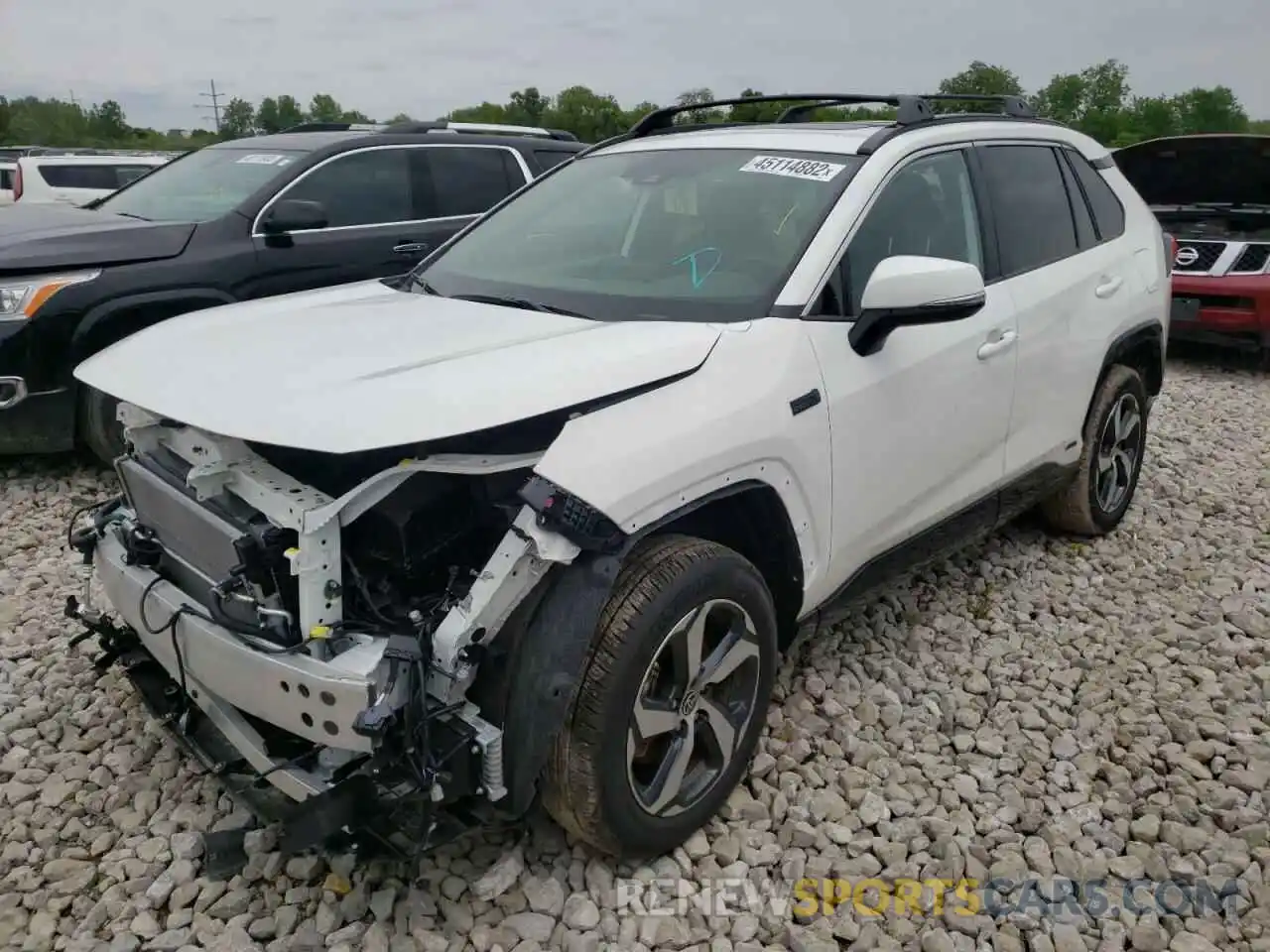 2 Photograph of a damaged car JTMAB3FV8MD066278 TOYOTA RAV4 2021