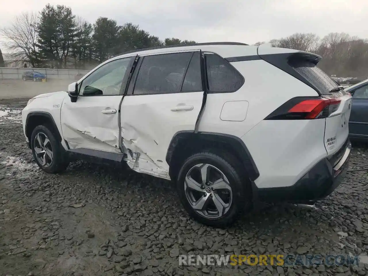 2 Photograph of a damaged car JTMAB3FV9MD003030 TOYOTA RAV4 2021