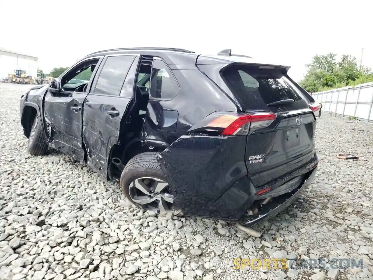 3 Photograph of a damaged car JTMAB3FV9MD046671 TOYOTA RAV4 2021