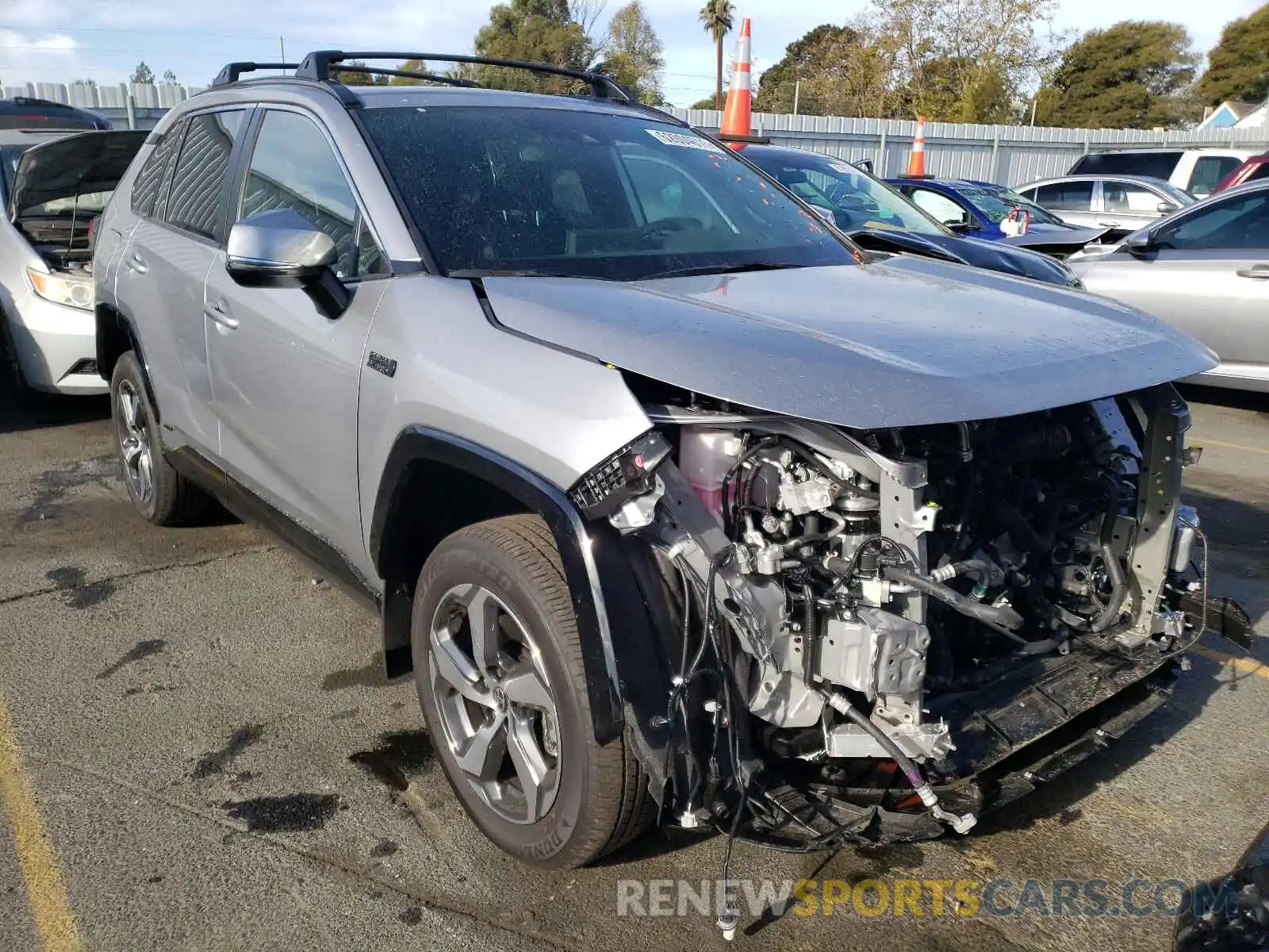 1 Photograph of a damaged car JTMAB3FV9MD048257 TOYOTA RAV4 2021