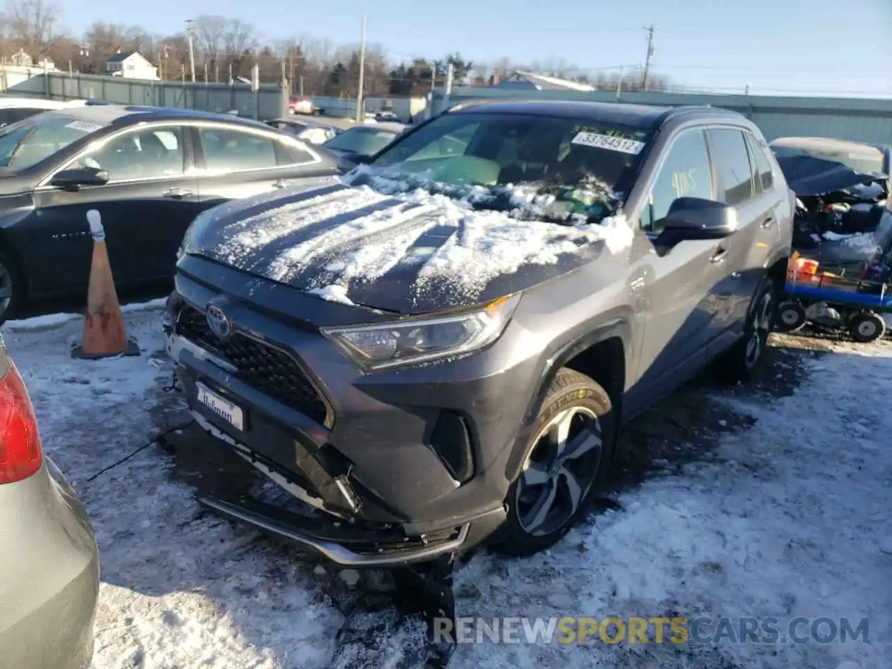 2 Photograph of a damaged car JTMAB3FV9MD057542 TOYOTA RAV4 2021