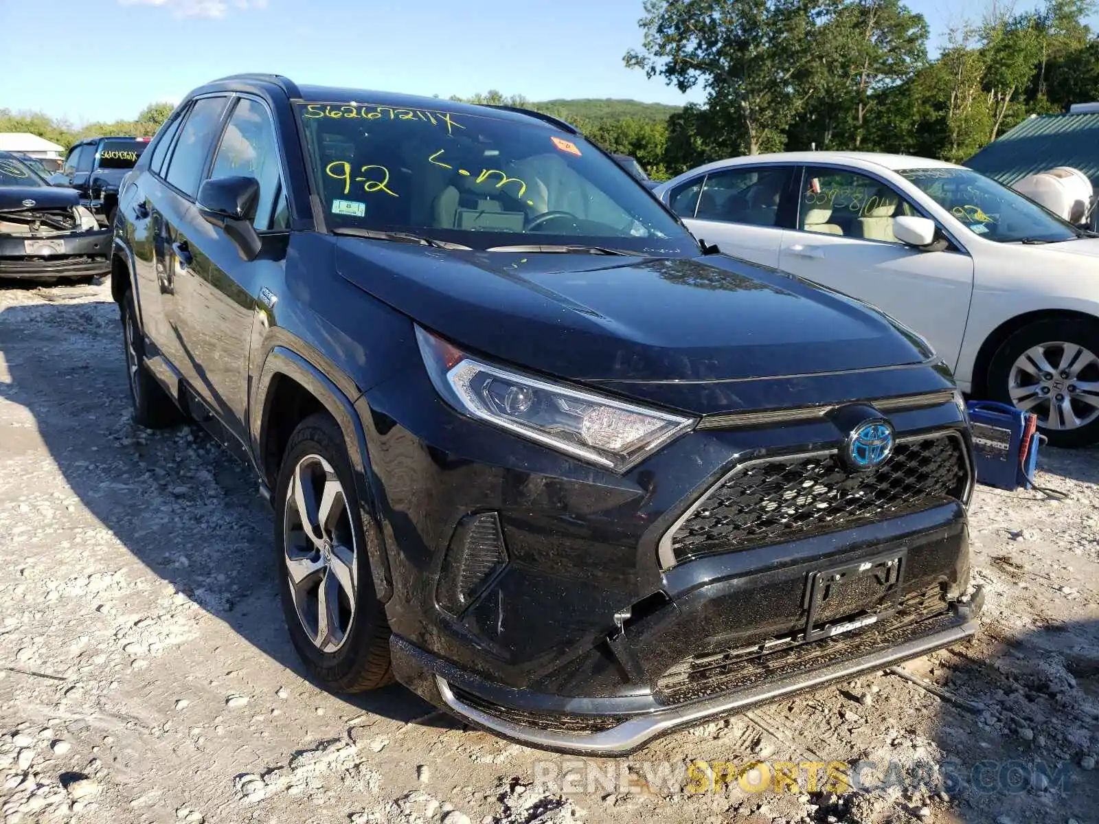 1 Photograph of a damaged car JTMAB3FVXMD003148 TOYOTA RAV4 2021