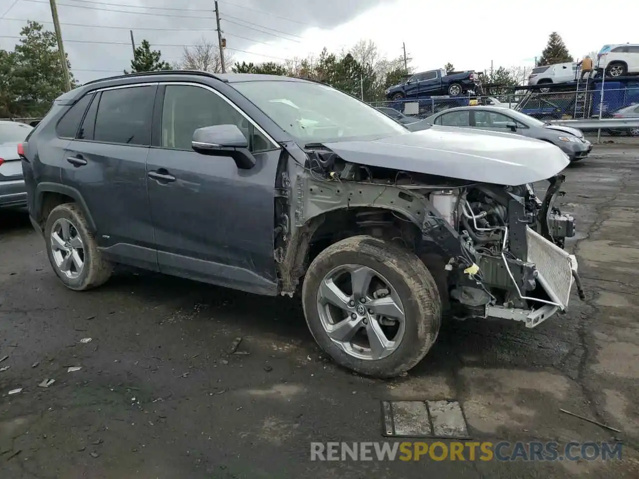 4 Photograph of a damaged car JTMB6RFV1MD511052 TOYOTA RAV4 2021