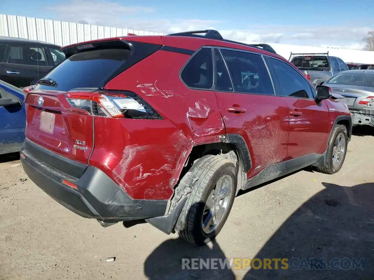 3 Photograph of a damaged car JTMB6RFV2MD021638 TOYOTA RAV4 2021