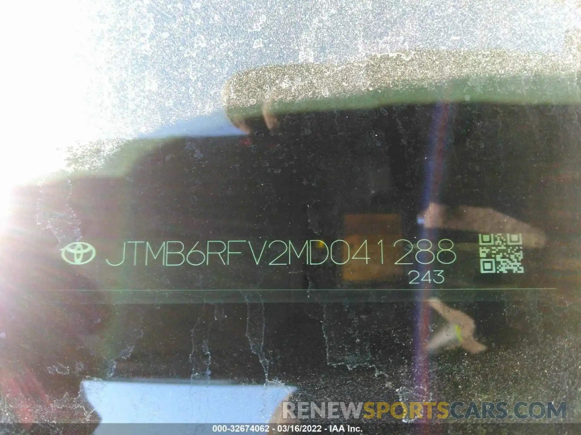 9 Photograph of a damaged car JTMB6RFV2MD041288 TOYOTA RAV4 2021