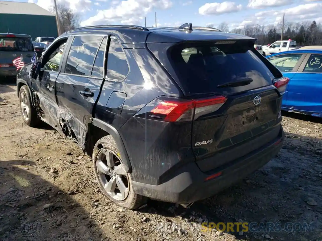 3 Фотография поврежденного автомобиля JTMB6RFV2MD046152 TOYOTA RAV4 2021