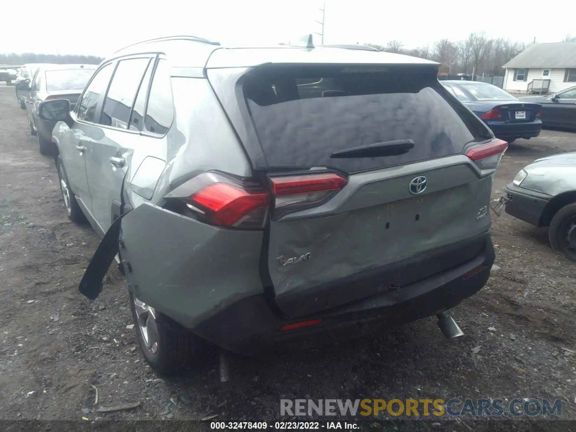 6 Photograph of a damaged car JTMB6RFV3MJ010889 TOYOTA RAV4 2021