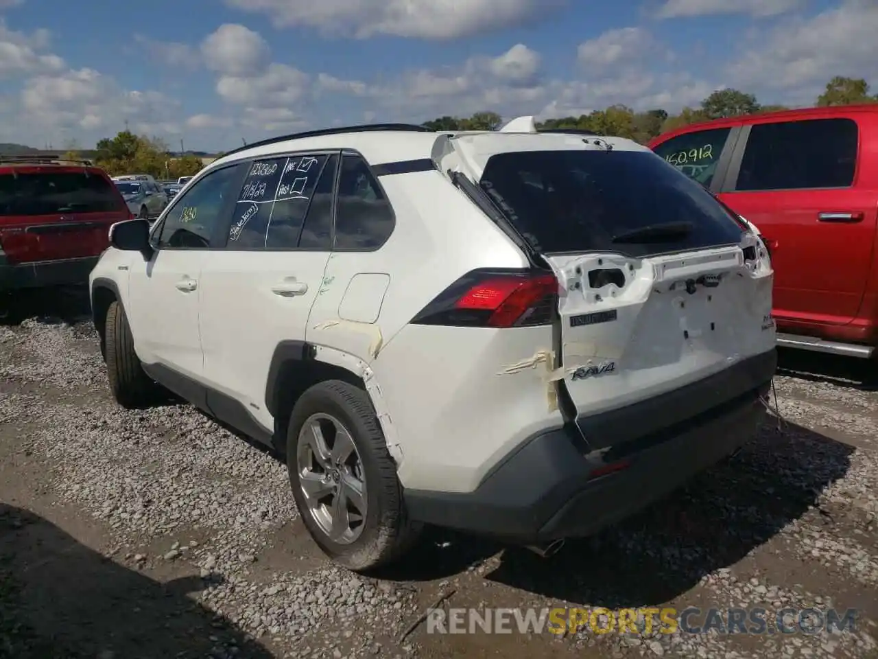 3 Photograph of a damaged car JTMB6RFV4MD040711 TOYOTA RAV4 2021