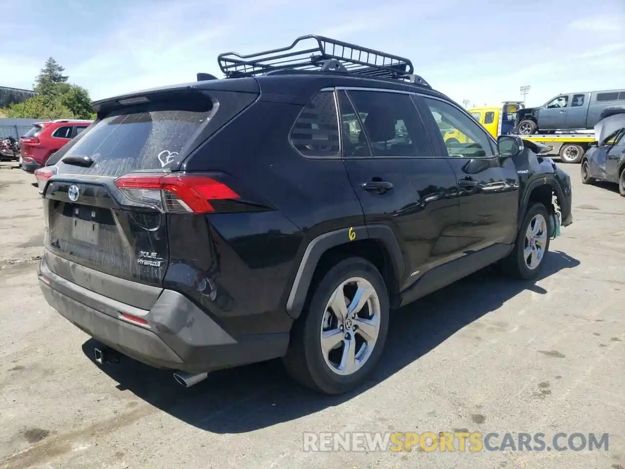 4 Photograph of a damaged car JTMB6RFV5MD516254 TOYOTA RAV4 2021