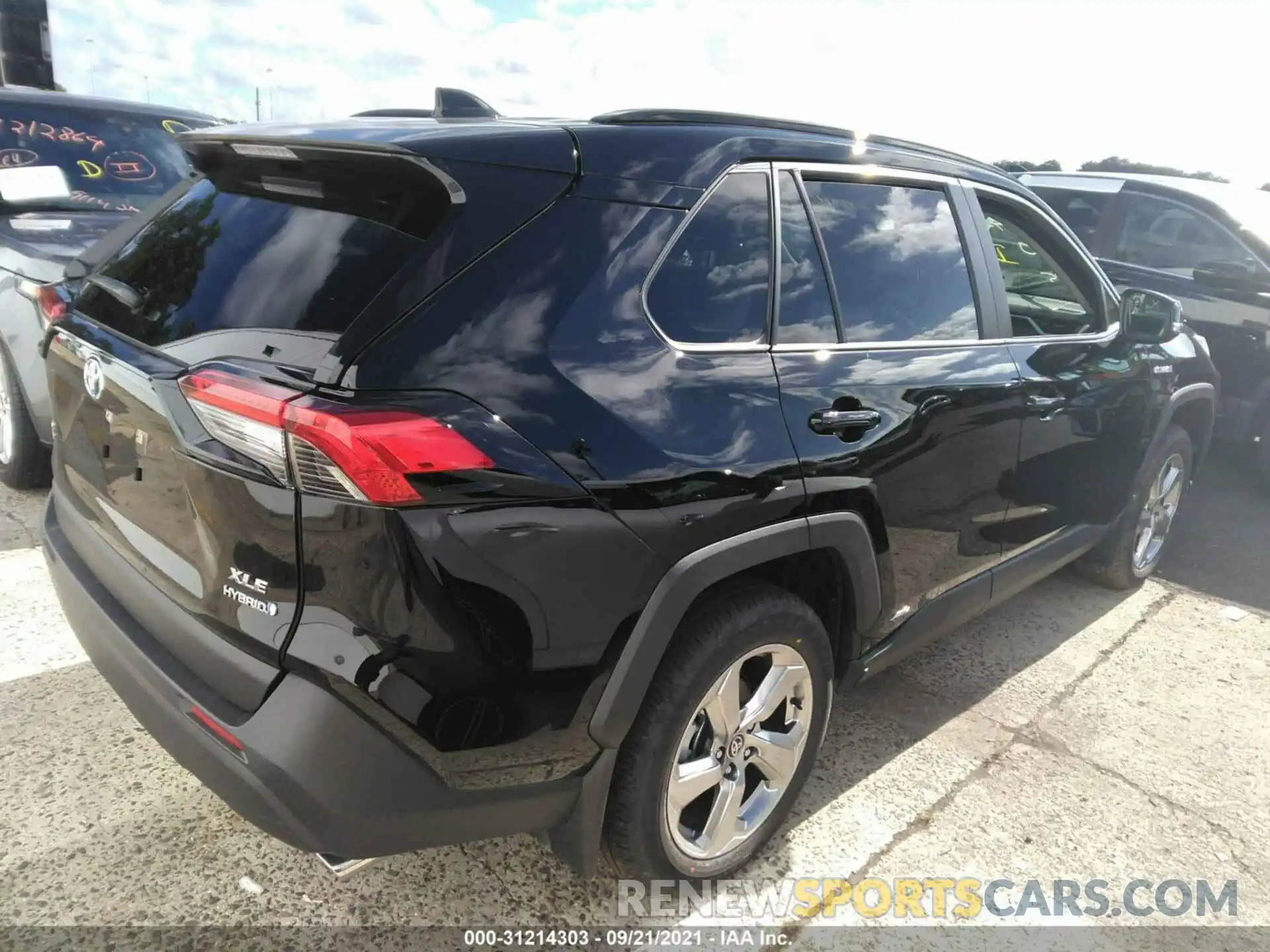 4 Photograph of a damaged car JTMB6RFV6MD034649 TOYOTA RAV4 2021