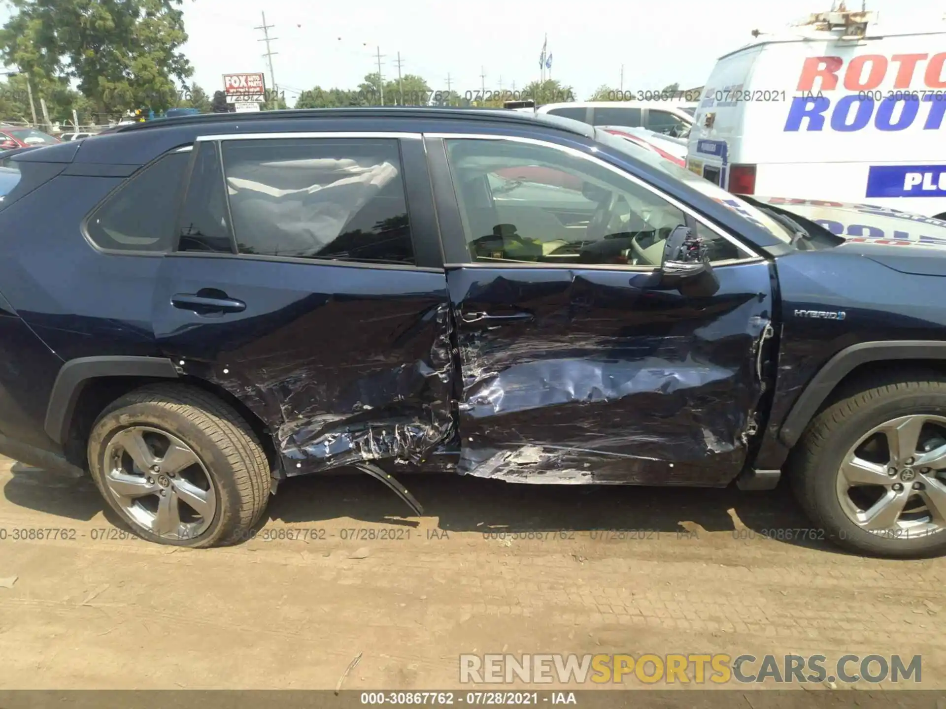 6 Photograph of a damaged car JTMB6RFV8MD010224 TOYOTA RAV4 2021