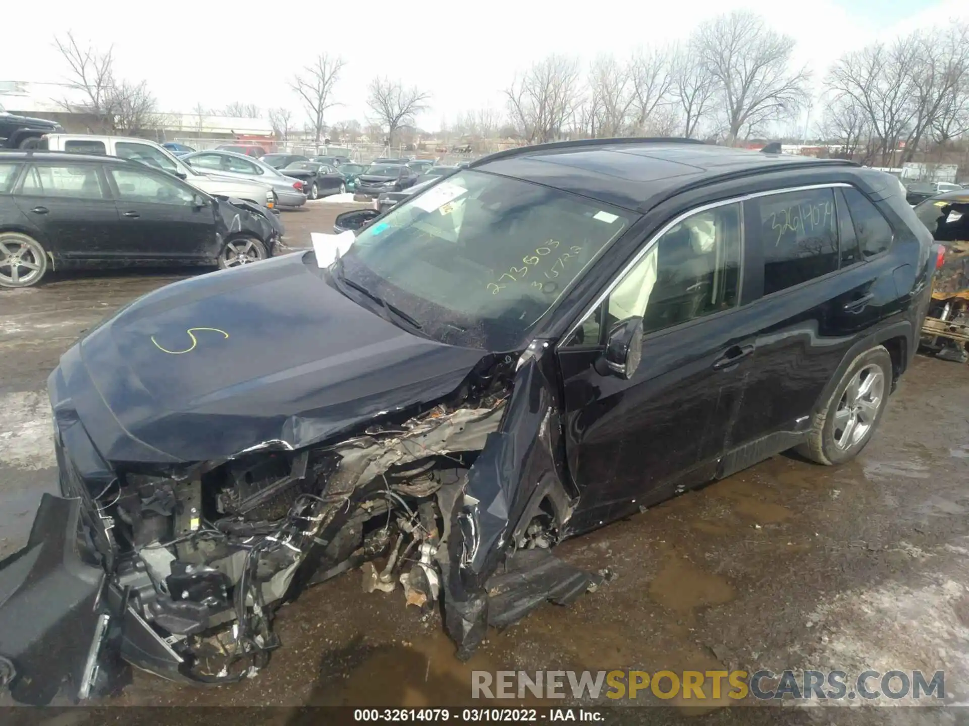 6 Photograph of a damaged car JTMB6RFV8MD044258 TOYOTA RAV4 2021