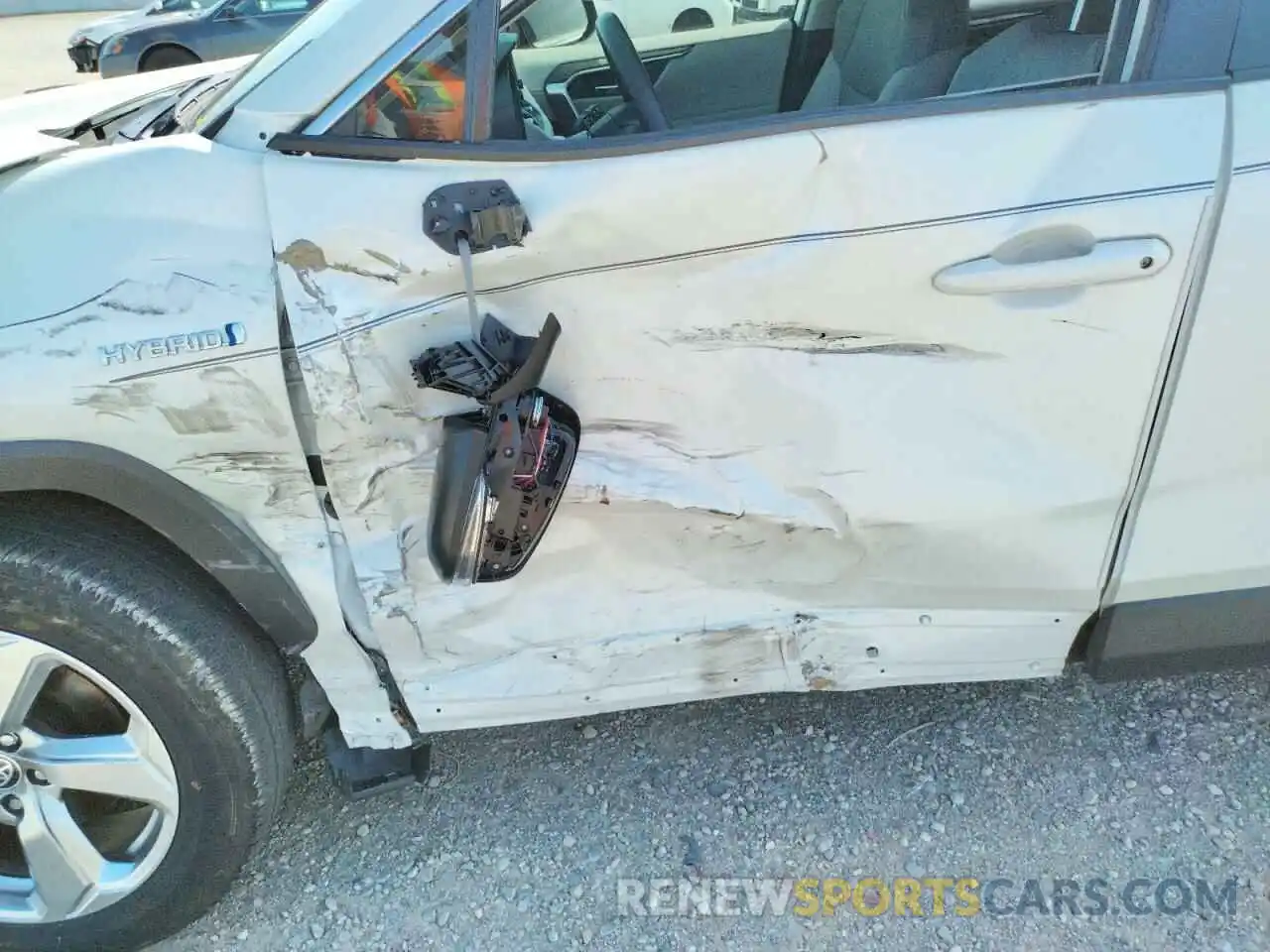 9 Photograph of a damaged car JTMB6RFV9MD038890 TOYOTA RAV4 2021