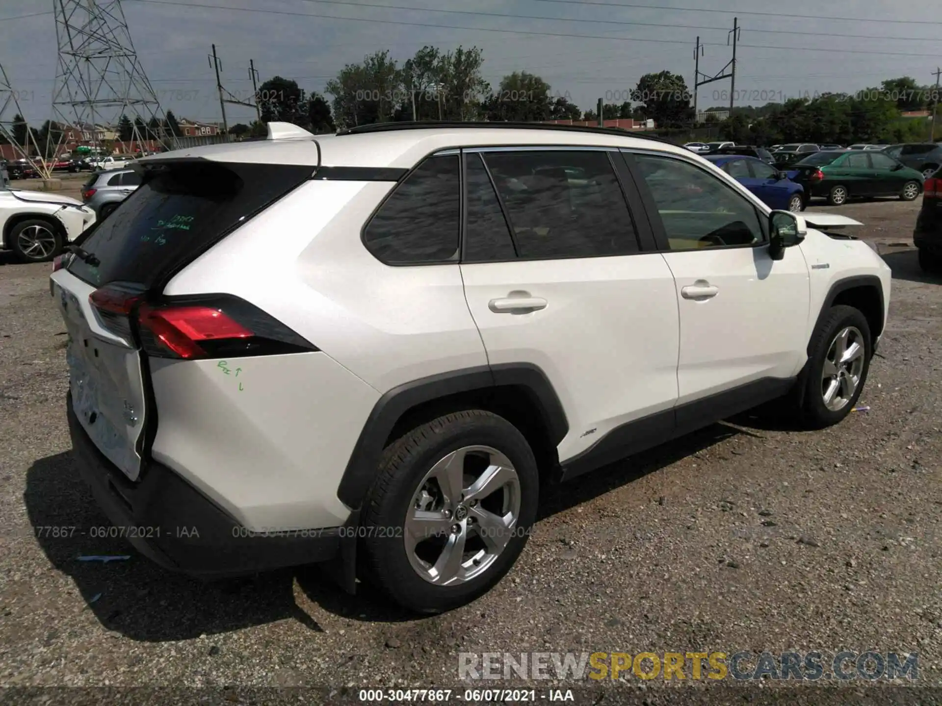 4 Photograph of a damaged car JTMB6RFVXMD506335 TOYOTA RAV4 2021