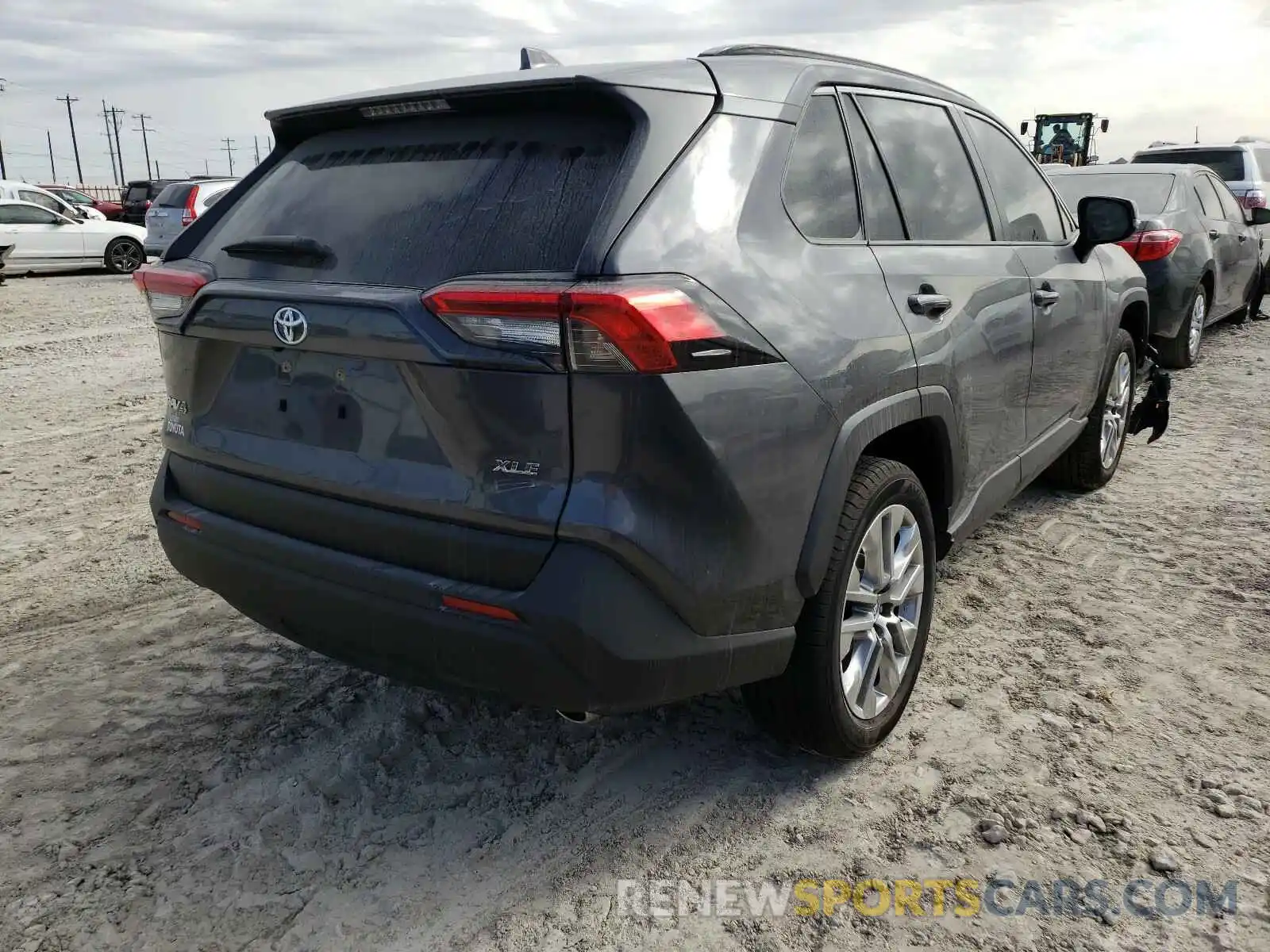 4 Photograph of a damaged car JTMC1RFV2MD061365 TOYOTA RAV4 2021