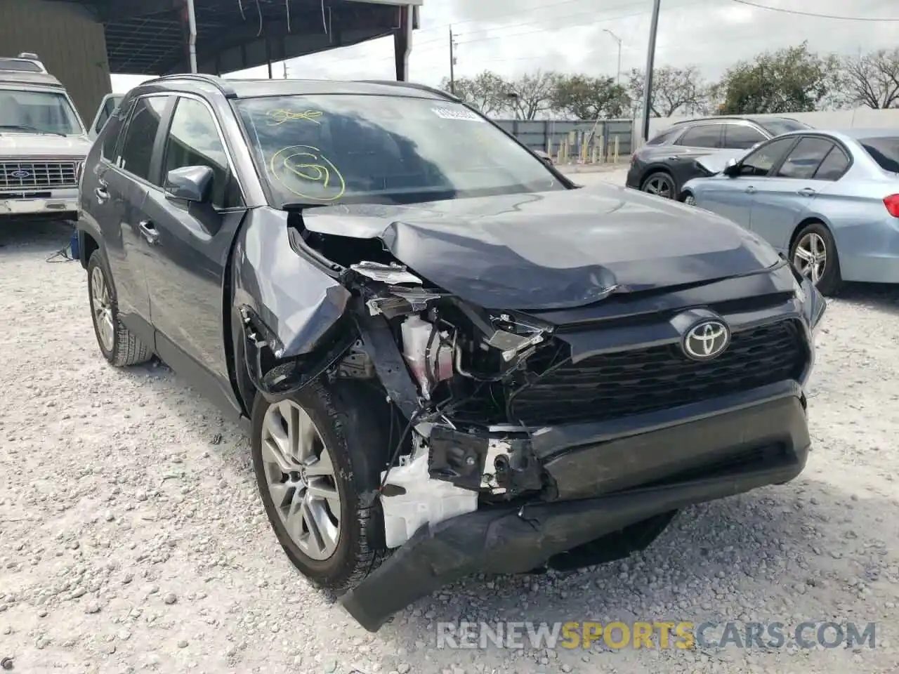 1 Photograph of a damaged car JTMC1RFV2MD522855 TOYOTA RAV4 2021