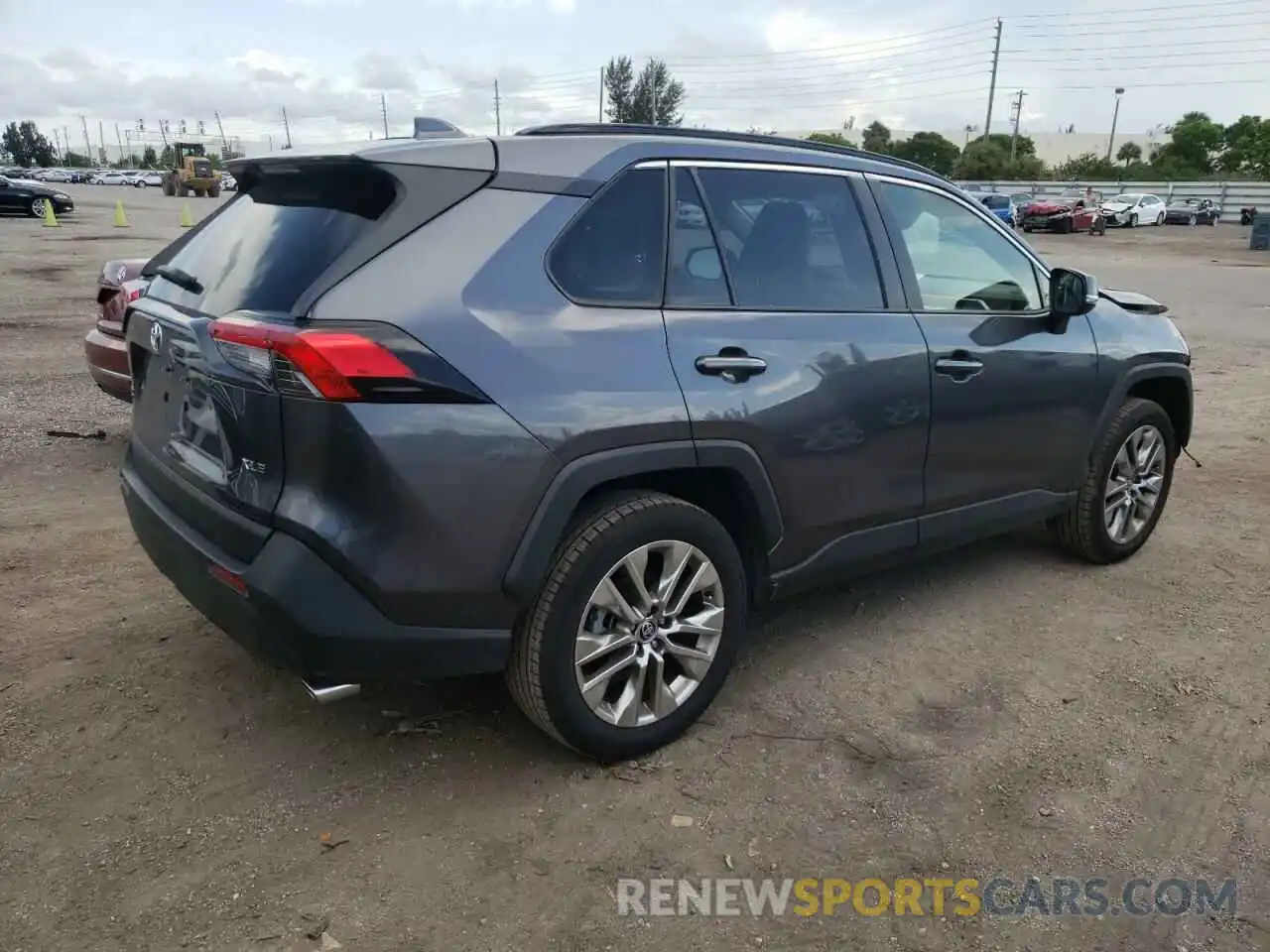 4 Photograph of a damaged car JTMC1RFV6MD081148 TOYOTA RAV4 2021