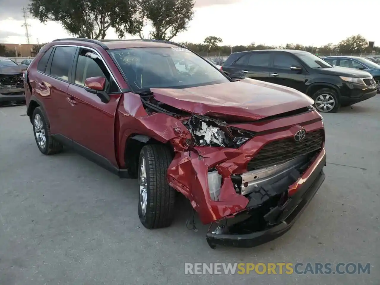 1 Photograph of a damaged car JTMC1RFV7MD065394 TOYOTA RAV4 2021