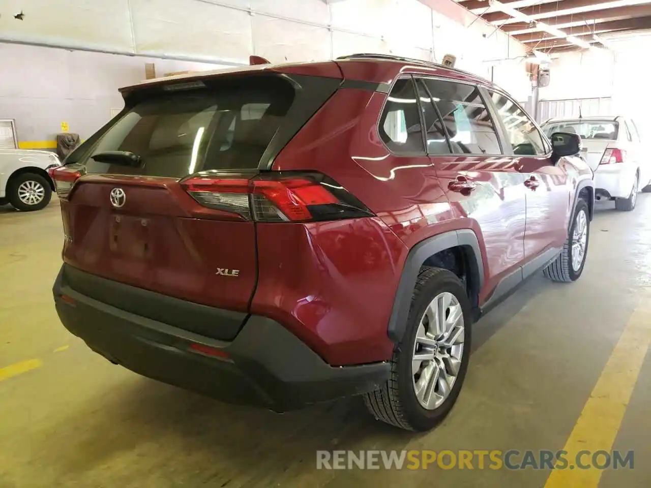 4 Photograph of a damaged car JTMC1RFV7MD070451 TOYOTA RAV4 2021