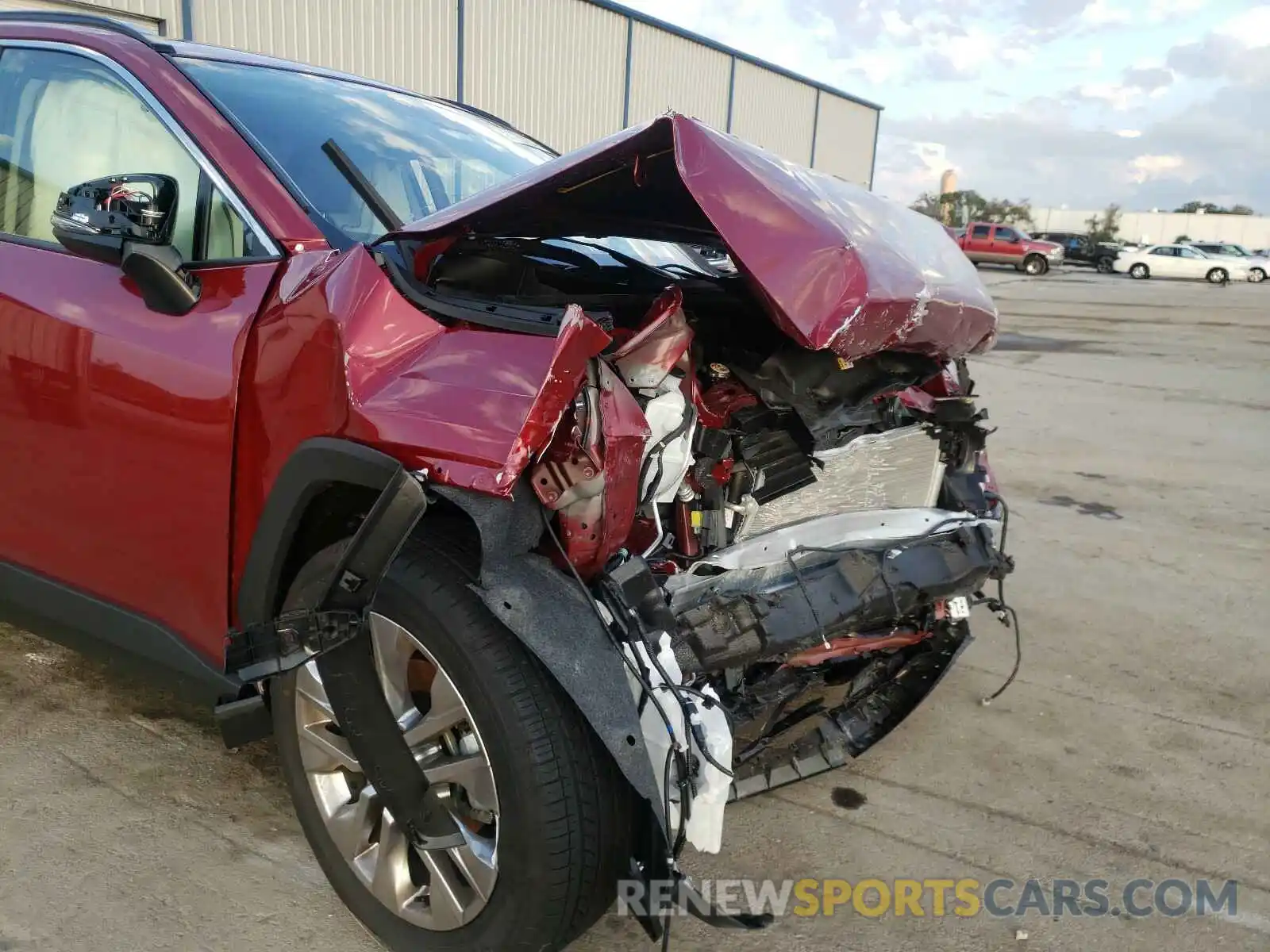 9 Photograph of a damaged car JTMC1RFV9MD071214 TOYOTA RAV4 2021