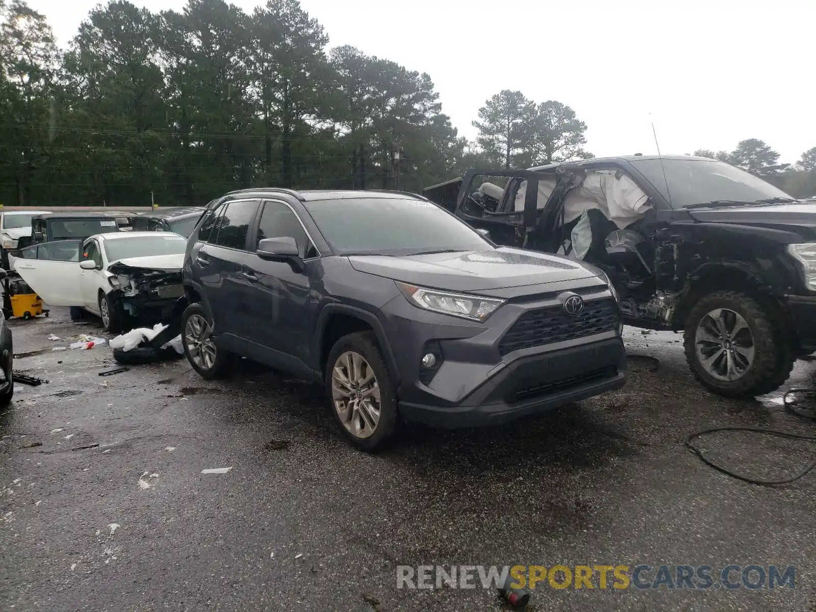 1 Photograph of a damaged car JTMC1RFVXMD065132 TOYOTA RAV4 2021