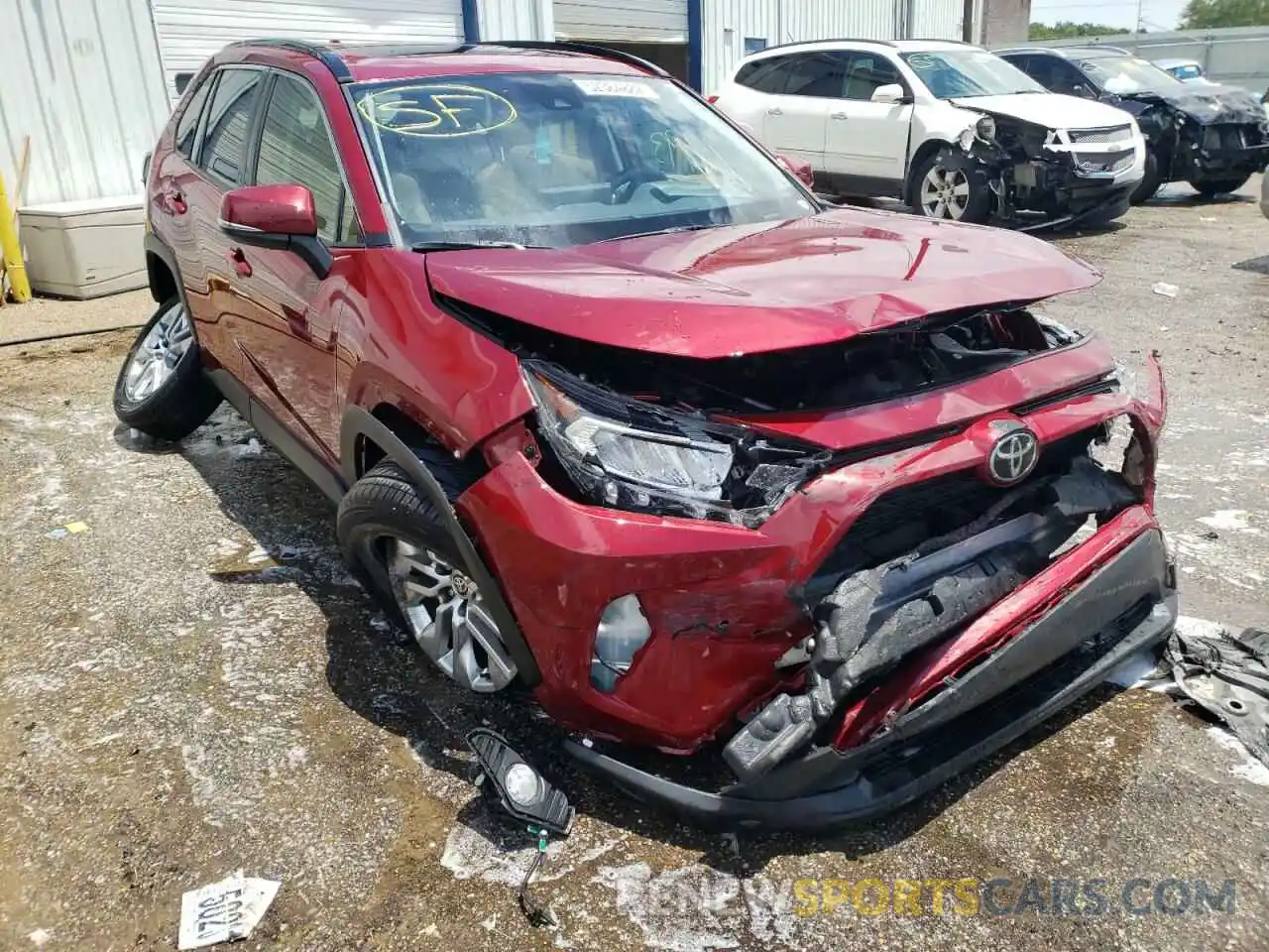 1 Photograph of a damaged car JTMC1RFVXMD074087 TOYOTA RAV4 2021