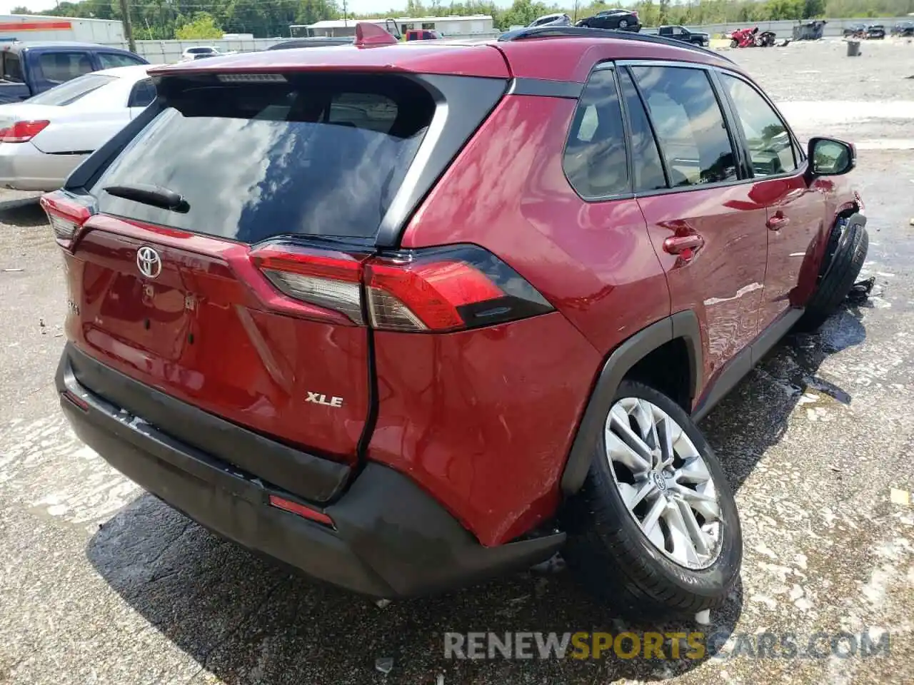 4 Photograph of a damaged car JTMC1RFVXMD074087 TOYOTA RAV4 2021