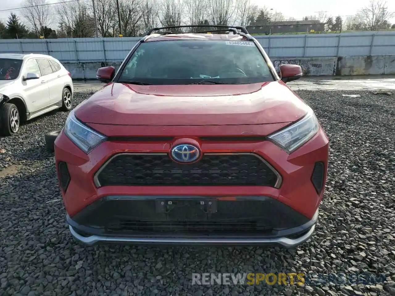 5 Photograph of a damaged car JTMCB3FV3MD062017 TOYOTA RAV4 2021